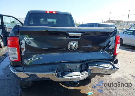 2019 Ram 2500 Big Horn 4X4 6'4 Box from USA, damaged, VIN 3C6UR5DJ4KG666629